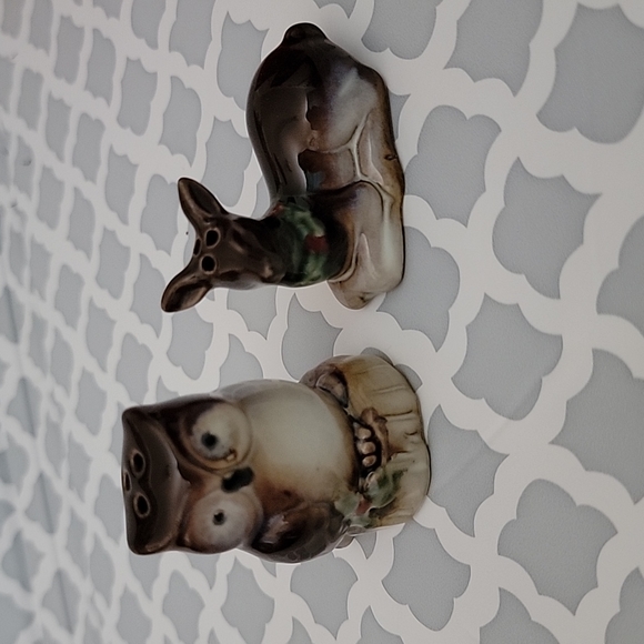 Salt shaker 🎁 - Picture 1 of 4